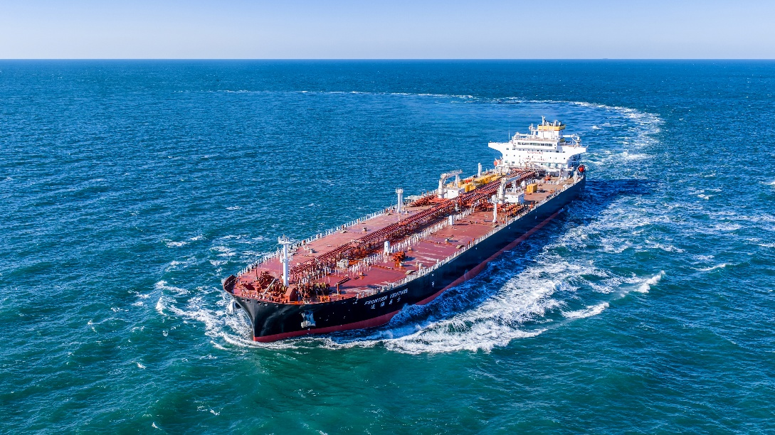 恒力重工集中签约12艘油轮 老船东 Dynacom 回归下单,斩获大额 VLCC 批量订单